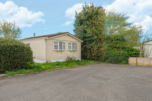 Photo 21- click for photo gallery